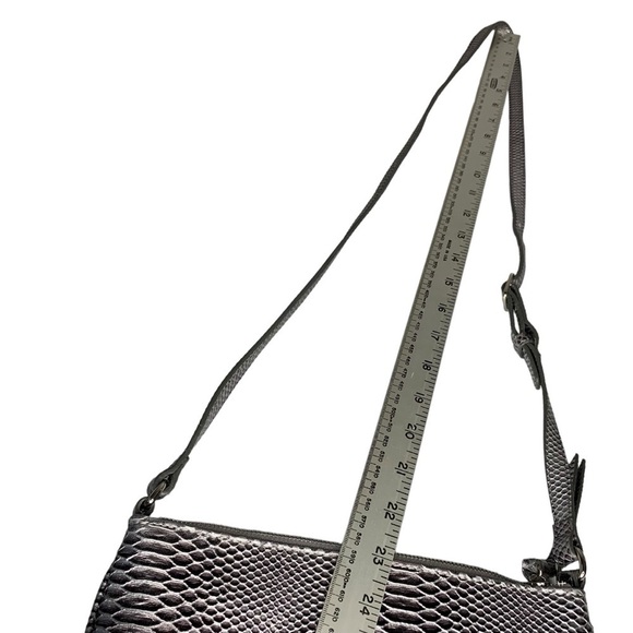 Nine West silver pewter faux snakeskin crossbody purse. - Picture 6 of 10